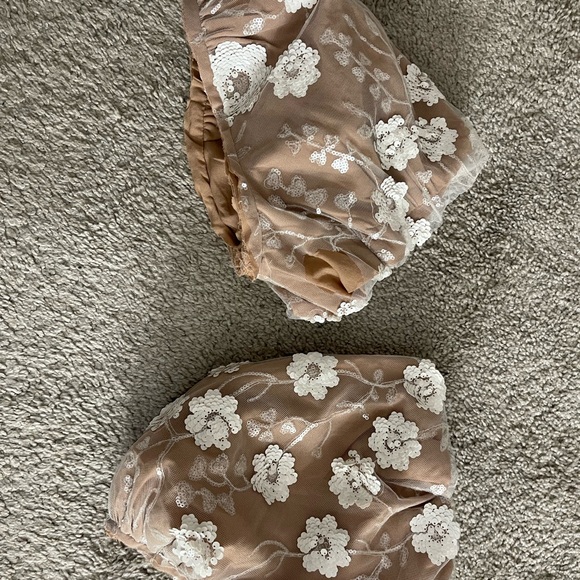 Elliatt Elodie Floral Appliqué Mini Dress - Picture 8 of 10